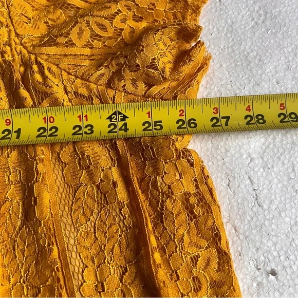 Kate & Mallory Mustard Yellow Lace Blouse with Ruffles-Size 2X - Picture 7 of 16